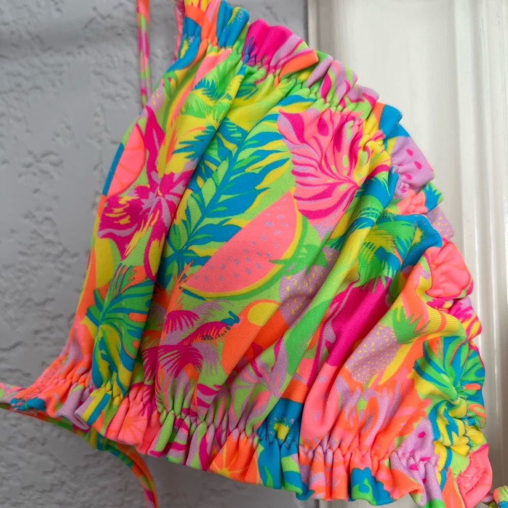 White Fox Boutique Keep Glowing Bikini Top - Picture 4 of 6